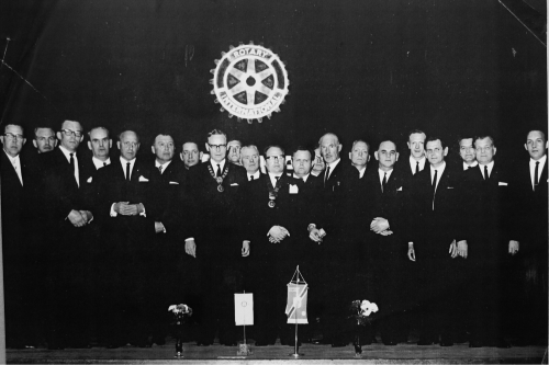 Frá stofnfundi Rótarýklúbbs Rangæinga fyrir 60 árum.